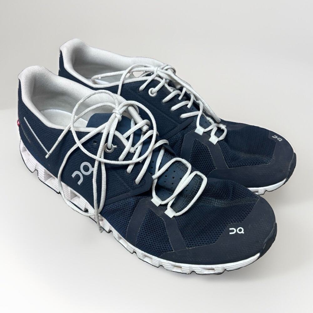 On Running Mens 9.5 Navy Blue White Running Shoes EU 43 Casual